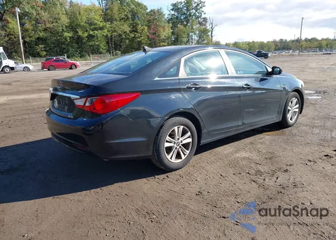 2013 Hyundai Sonata Gls z USA, uszkodzony, nr VIN 5NPEB4AC2DH508317